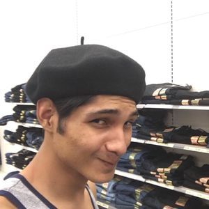 Meet your Posher, Brandon